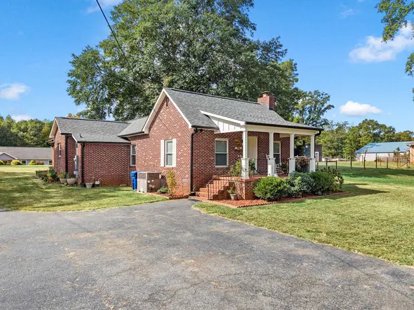 1035 Old Spartanburg HWY, Lyman, SC 29365
