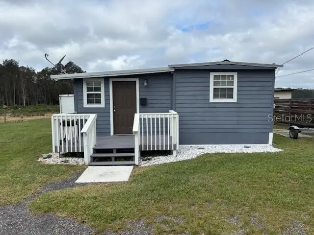 7892 BREEZY POINT RD W, Melrose, FL 32666