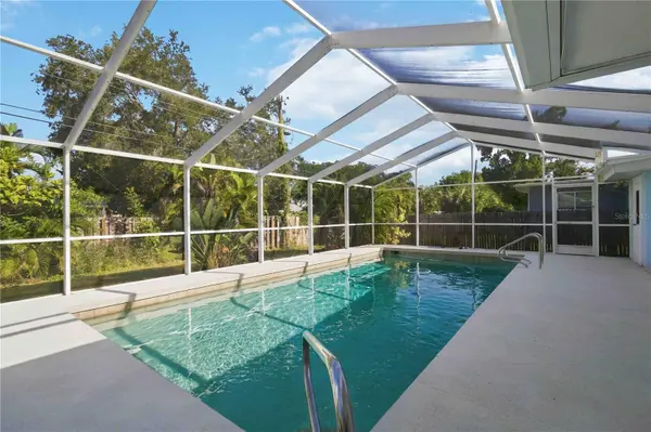 139 ADAIR AVE, Sarasota, FL 34243