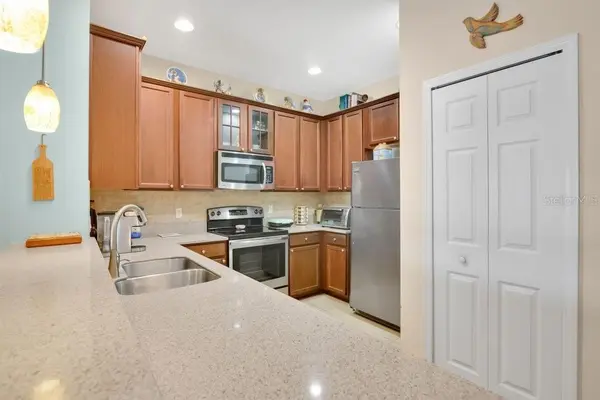 8214 SERENITY SPRING DR #2405, Windermere, FL 34786