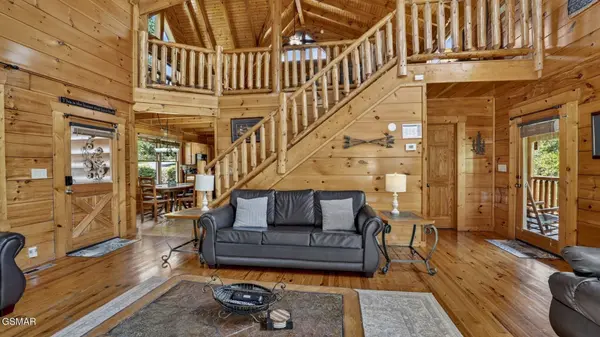 1123 Towering Oaks Drive, Sevierville, TN 37876