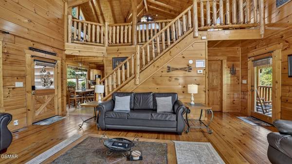 1123 Towering Oaks Drive, Sevierville, TN 37876