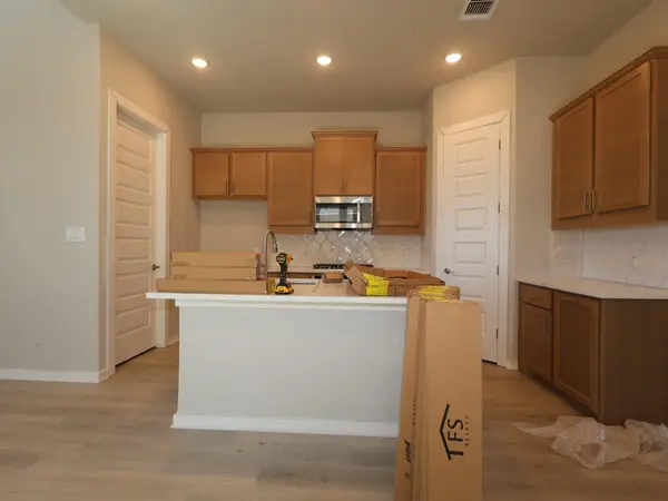 280 Bishop Wood RD, Dripping Springs, TX 78620
