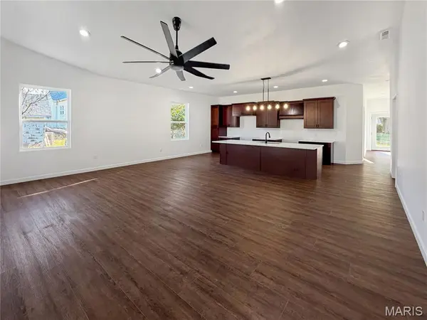 410 W Saint John, Vandalia, MO 63382