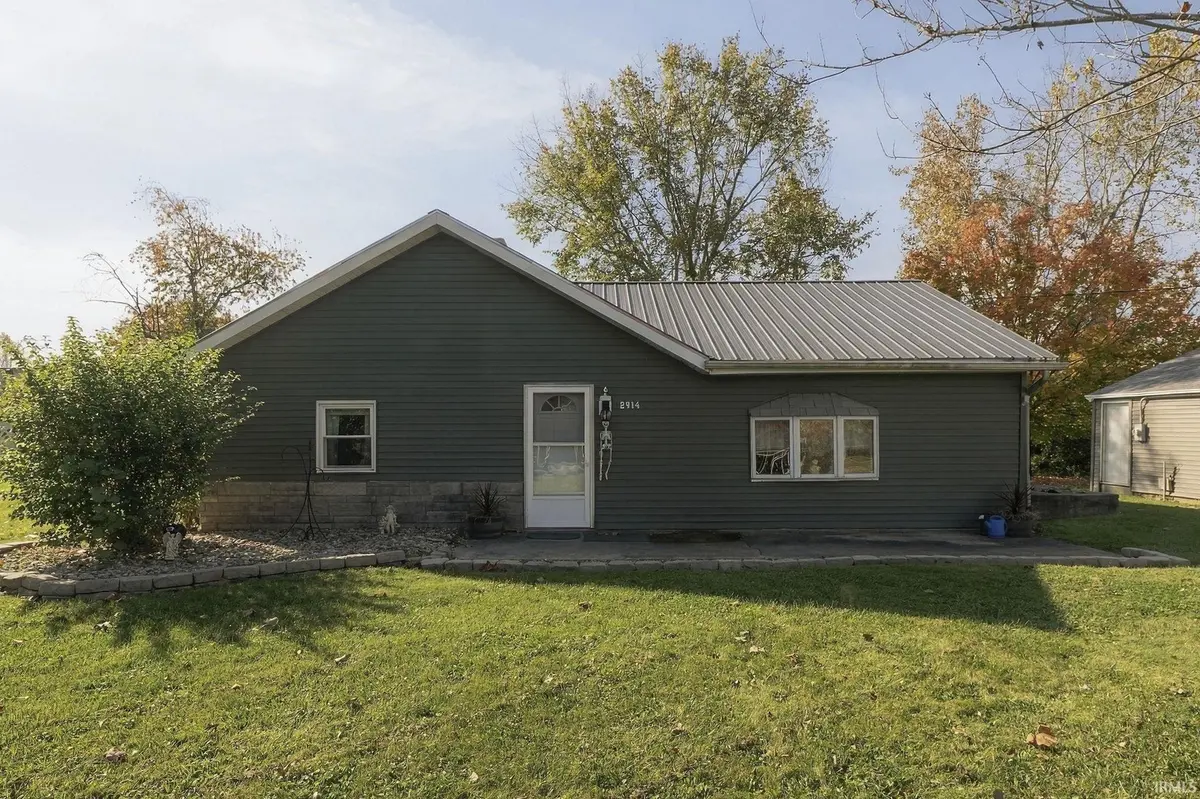 2914 Swift DR, Fort Wayne, IN 46825-3138