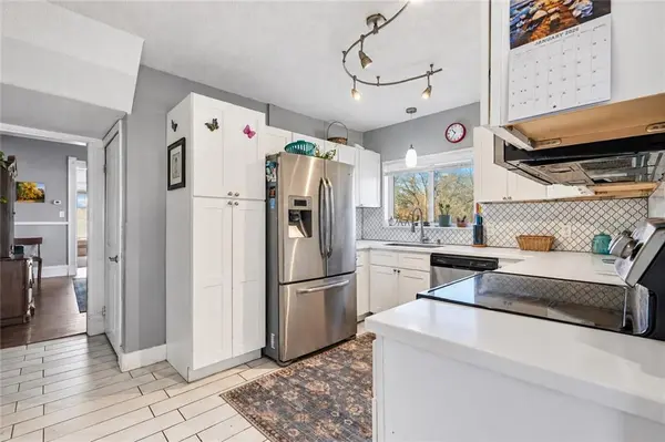 414 Pine ST, Leavenworth, KS 66048