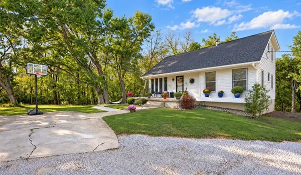 310 W 267th ST, Cleveland, MO 64734