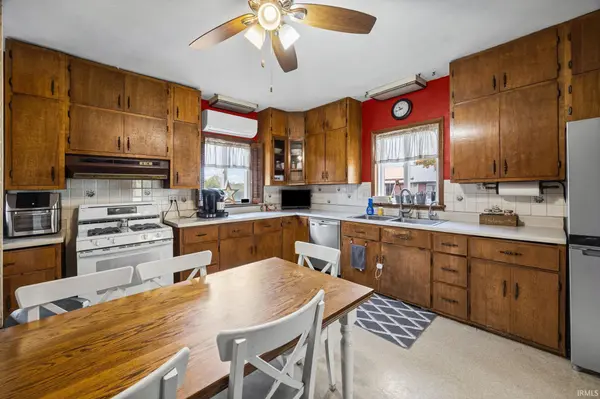 1507 E County Road 100 N ***, Logansport, IN 46947