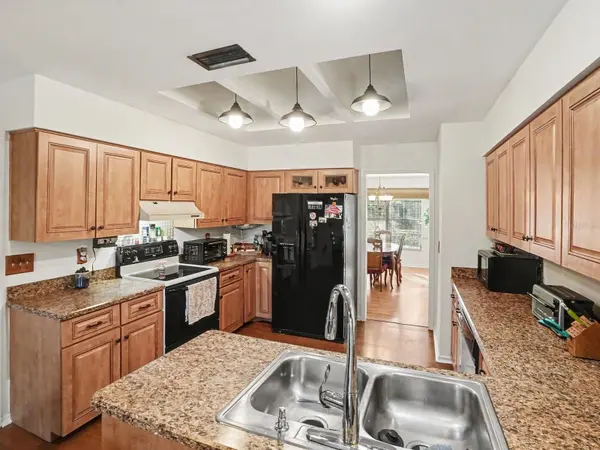 676 MOURNING DOVE CIR, Lake Mary, FL 32746