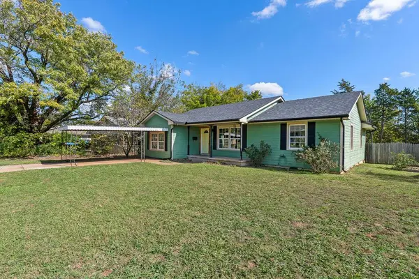 1711 N Rickey RD, Shawnee, OK 74804