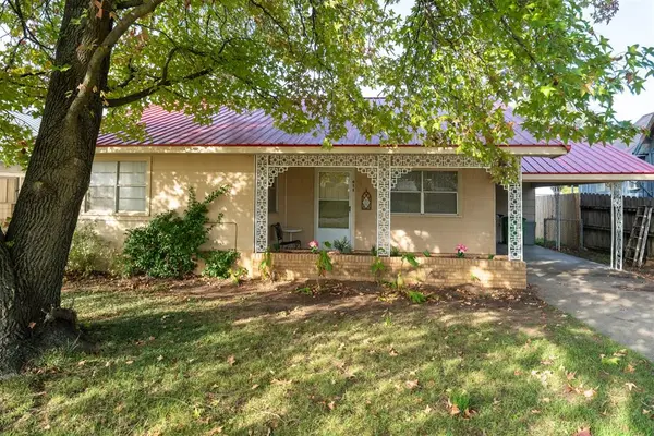 611 Brunson AVE, Prague, OK 74864