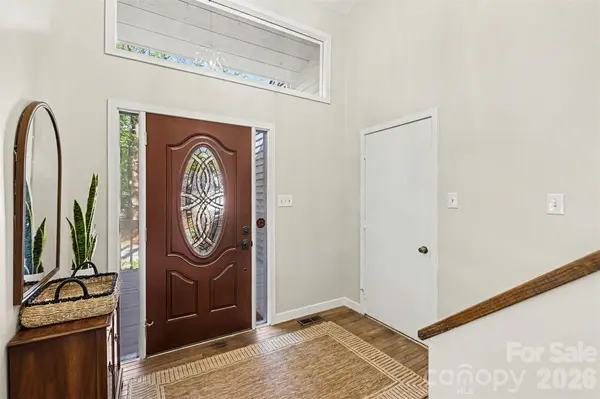 4 Sandy Cove RD, Clover, SC 29710