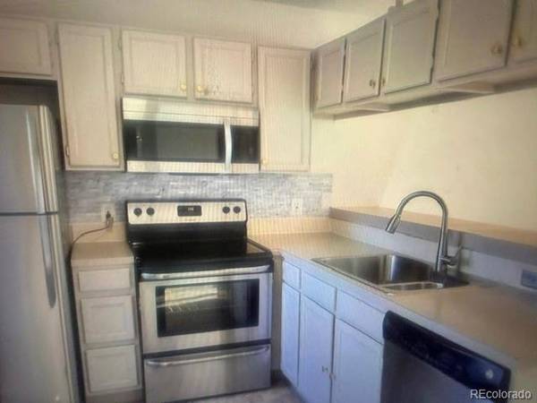 3575 28th #103, Boulder, CO 80301