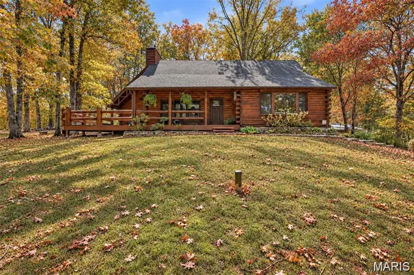 6482 S Lakeshore DR, Hillsboro, MO 63050