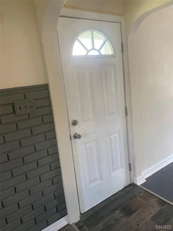 307 E Apple AVE, Owensville, MO 65066