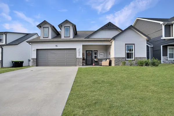 652 Alvin Rd, Clarksville, TN 37042