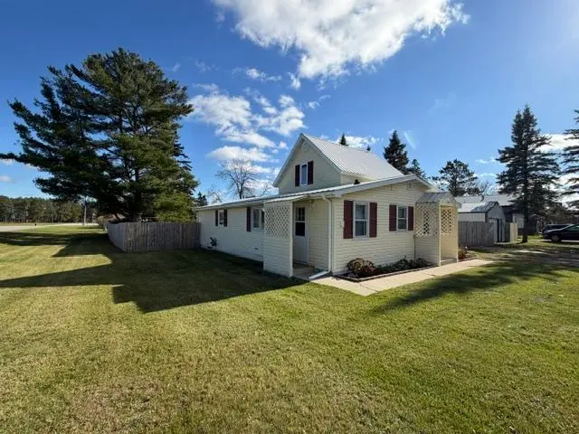644 Labudde AVE NE, Bagley, MN 56621
