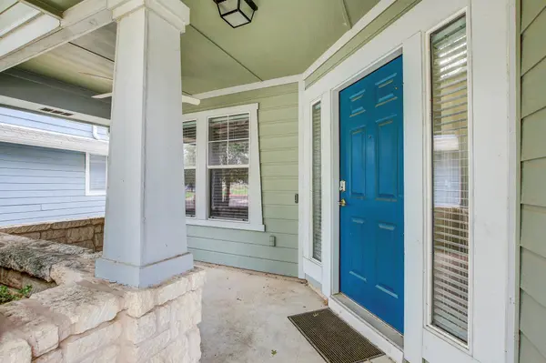 4985 Hartson, Kyle, TX 78640