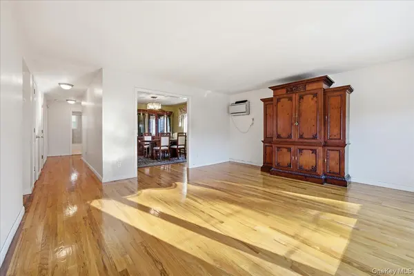 98 Staunton ST #1, Yonkers, NY 10704