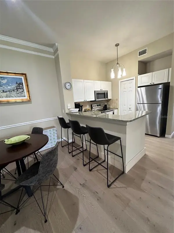 5146 NORTHRIDGE RD #302, Sarasota, FL 34238