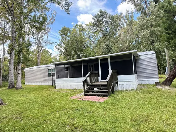 24040 BASS RD, Astor, FL 32102