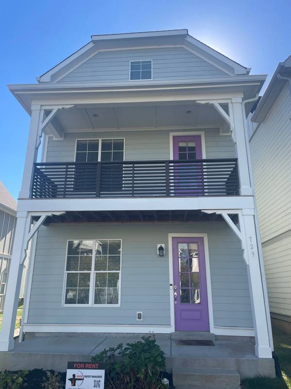 729 Cottage Park Dr, Nashville, TN 37207