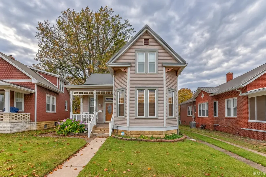 625 10th ST, Tell City, IN 47586-1712