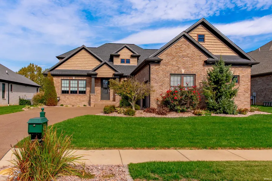 1220 Ladbrooke DR, Evansville, IN 47725