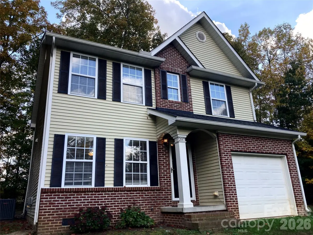 207 Aceland CIR, Salisbury, NC 28146