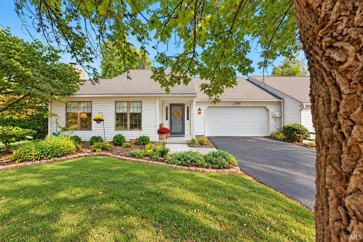 2260 E Cape Cod DR, Bloomington, IN 47401