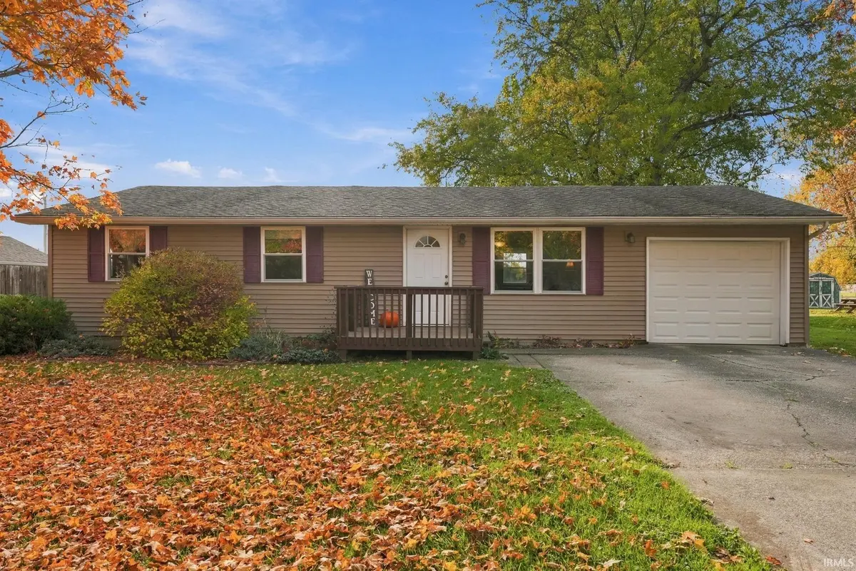 337 W Pleasant St ***, Churubusco, IN 46723