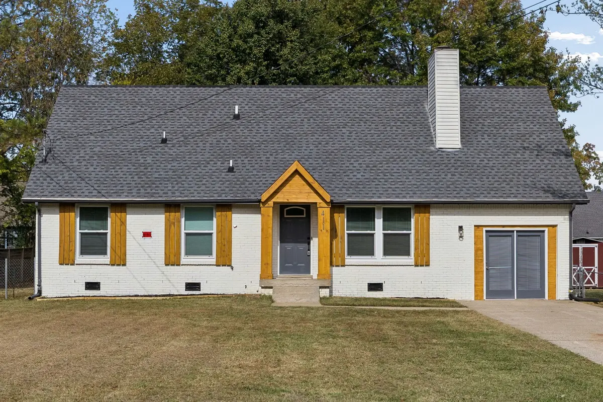 411 Newman Dr, Clarksville, TN 37042