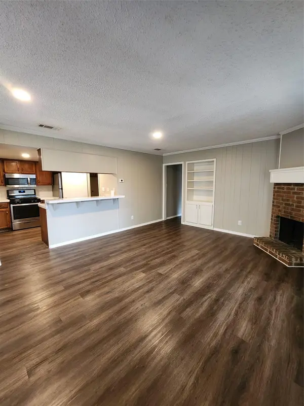 2806 Lovell DR #B, Austin, TX 78723