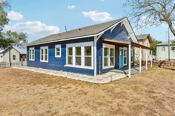 106 Pear ST, Rockdale, TX 76567