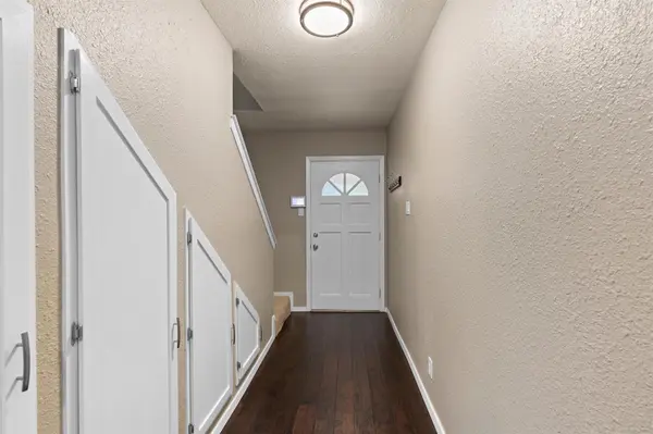 4302 Yucatan LN, Austin, TX 78727