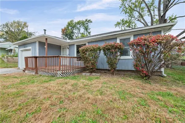 6136 Rowland AVE, Kansas City, KS 66104