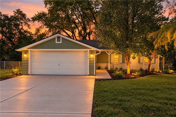 1046 S 79th TER, Kansas City, KS 66111