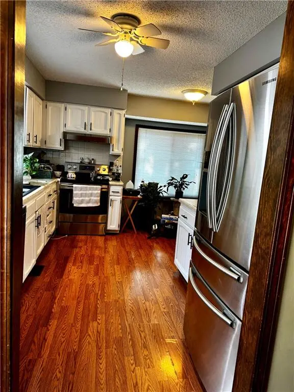 3806 Taggart CT, St Joseph, MO 64505
