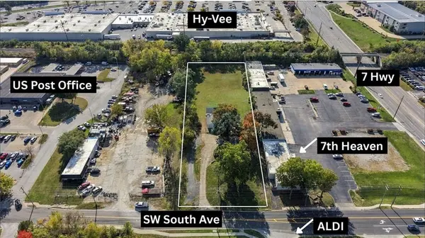 604 SW South AVE, Blue Springs, MO 64014