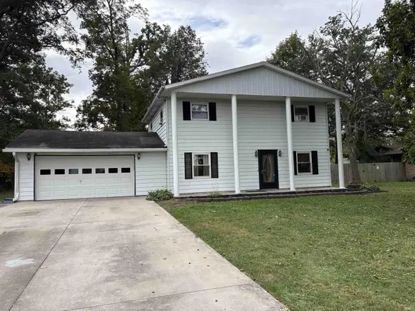 402 E Jackson ST, Farmland, IN 47340-9408