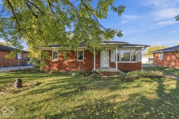 5743 N Frontage RD, Fairland, IN 46126