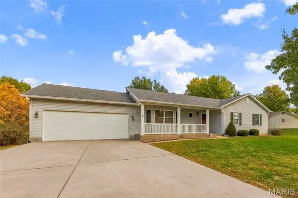 201 Old Troy RD, Winfield, MO 63389