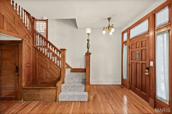 610 Wilmington AVE, St Louis, MO 63111