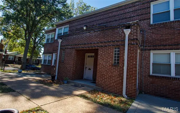 6857 A Plymouth AVE #A, St Louis, MO 63130