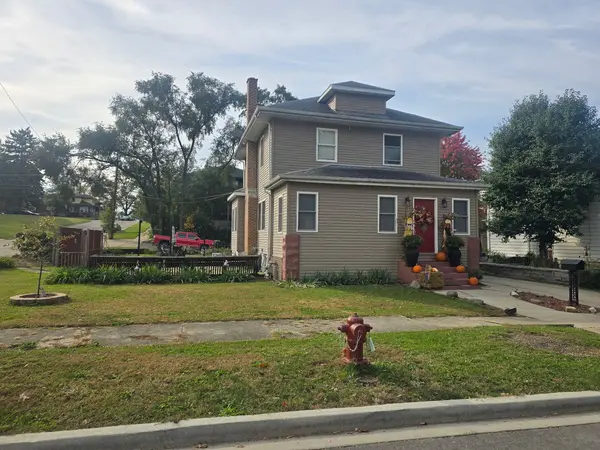 660 3rd AVE, Joliet, IL 60433
