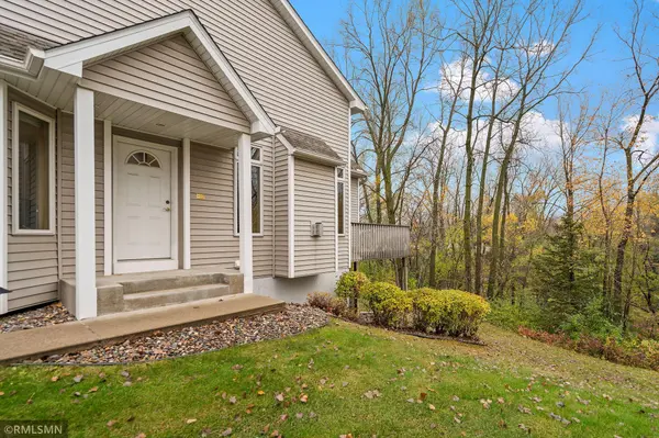 4221 Bristol RUN, Shoreview, MN 55126
