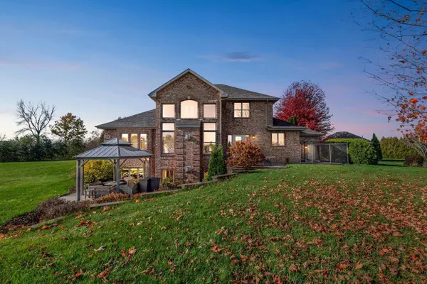 N2430 ARTESIAN WAY, Kaukauna, WI 54130