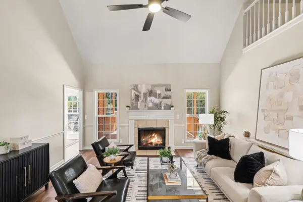 2361 Oak Hill Dr, Murfreesboro, TN 37130