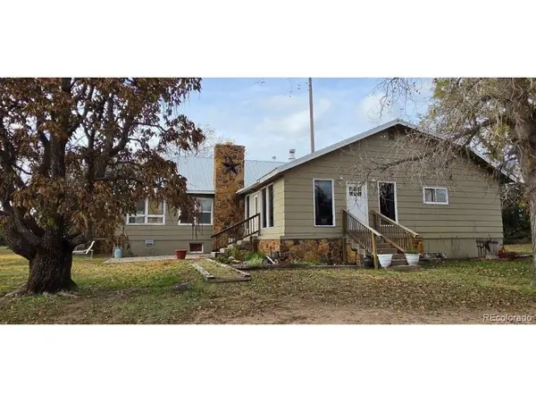 825 N 8th, Holly, CO 81047
