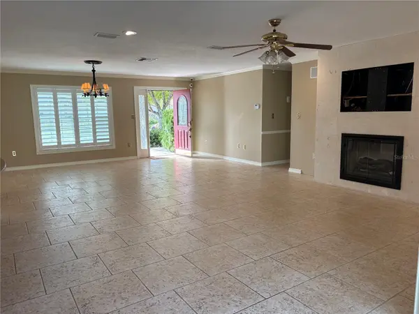 1813 ORANGE HILL DR, Brandon, FL 33510